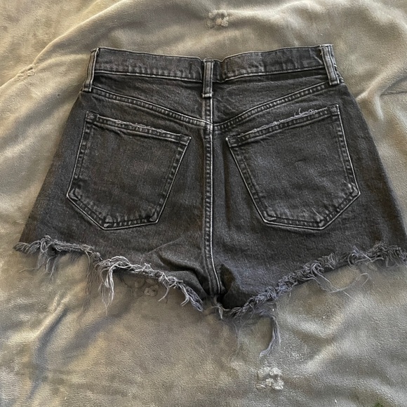 Abercrombie Mom High Rise Shorts - Picture 2 of 3